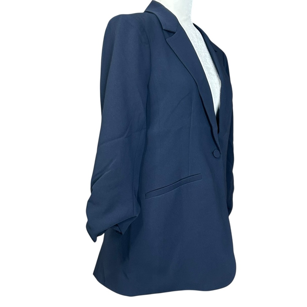 NEW Cinq à Sept Crepe Khloe Blazer 8 Navy Ruched Button Sleeve Closet Essential - Picture 3 of 16